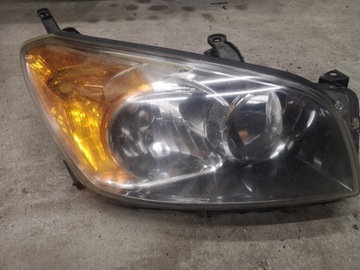 Toyota Rav4 Sport 2008 lampy przednie