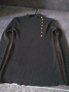 Sweter czarny 