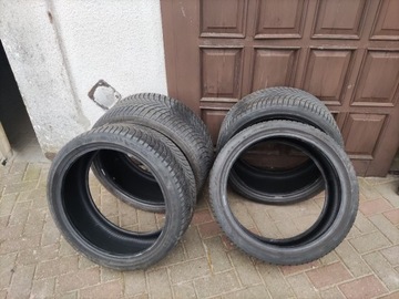 Bridgestone 225/40R19 i 255/35R19 wielosezonowe 