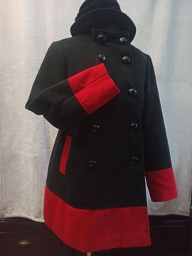 Płaszcz czarno- czerwony L