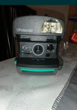 Polaroid aparat 