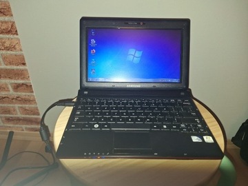 Laptop Samsung N145 