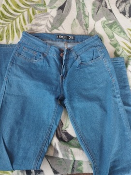 Spodnie damskie xs jeans niebieskie 