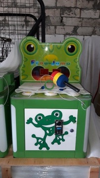 Zbijak"Frog jump"-automat zarobkowy