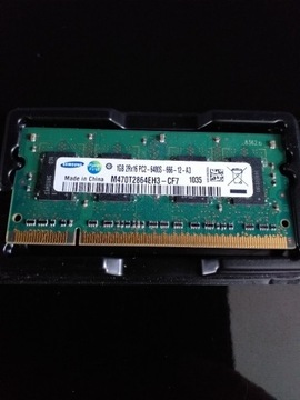 Pamięć RAM DDR2 Samsung M470T2864EH3-CF7 1 GB