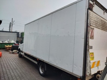 IVECO kontener  z windą Dhollandia 1,5T  5,3 x 2,2