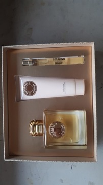 Woda perfumowana  Burberry Goddes 100 ml+10+75 ml