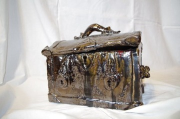 Ceramiczny Kufer / Ceramic Treasure Chest 