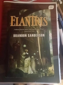 Elantris - Brandon Sanderson