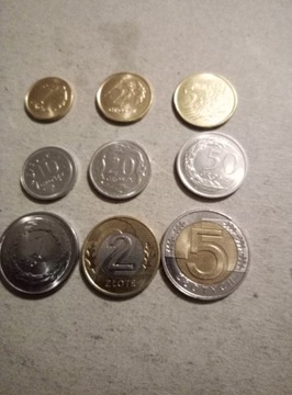9 monet menniczych z 2023r.