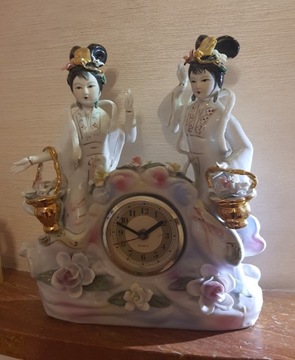zegar z porcelany PRL vintage Gejsza Quartz