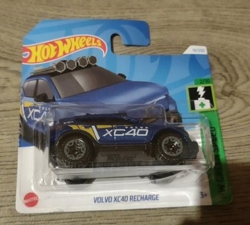 VOLVO XC40 RECHARGE autko hotwheels nowe kolekcja