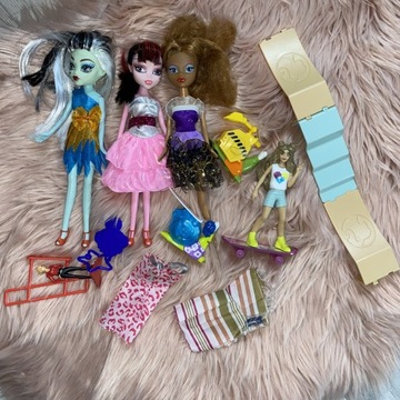 Lalki Ala monster high + zabawki z Kinder ubrania