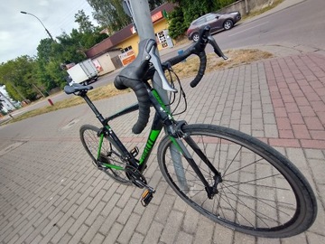 GIANT Contend 2 rozmiar M koła 28''