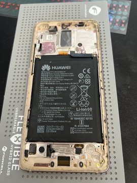 LCD z korpusem i baterią Huawei Mate 10 Pro