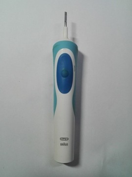 Szczoteczka elektryczna Oral-B  3709 sprawna 