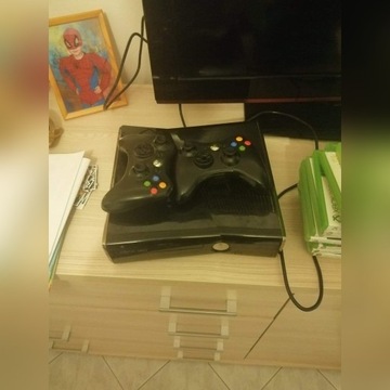 Xbox 360 + gry 