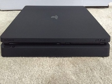 PlayStation 4 500GB