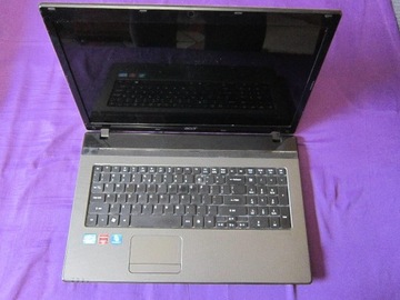 Laptop Notebook Acer Aspire 7750G matr 17 paski poziome w windows