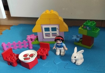 Lego Duplo Chatka królewny Śnieżki 6152