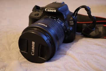 Lustrzanka Canon EOS 100D + obiektyw 18-55 stm