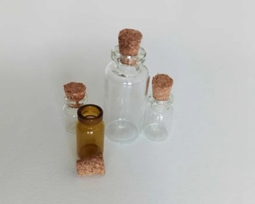 Mini szklane buteleczki element biżuterii handmade