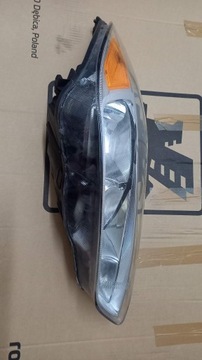 Lampa reflektor przód do Forda mondeo MK5 