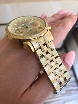 Zegarek damski Michael Kors MK-5676 używany złoty 