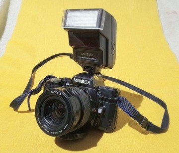 aparat fotograficzny Minolta 7000