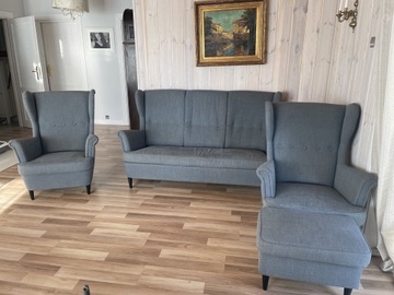 Zestaw sofa, fotele i podnóżek