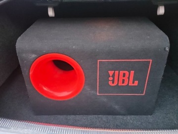 subwoofer JBL+wzmacniacz 