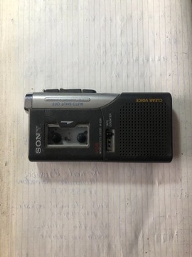 Mini magnetofon kasetowy SONY 90 zł z wysyłką