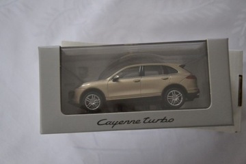 Porsche Cayenne II turbo V8 958 Minichamps 1/43