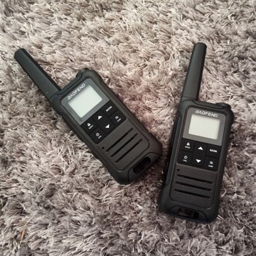 Dwie krótkofalówki - Walkie Talkie - Baofeng F22