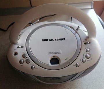 Fajny Boombox z Radio z CD MP3 i USB 