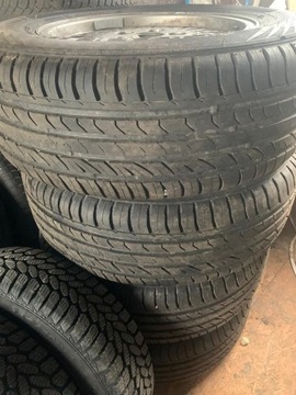 4x OPONY Nokian iLine 215/65R15 96H