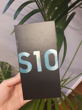 Samsung Galaxy S10. Etui Guess. Stan dobry!