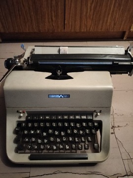 Maszyna do pisania 