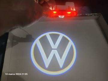 Lampki do drzwi - projektrory do VW. 