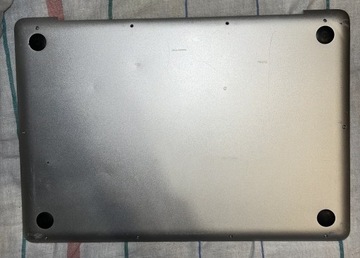 Dolna Pokrywa Zaślepka Apple MacBook Pro 2009-2012