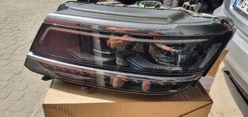 Tiguan II 5NA Reflektor top led 5NB941081D uszk.