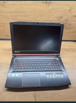 Laptop Acer Nitro 5 (nie uruchamia się )