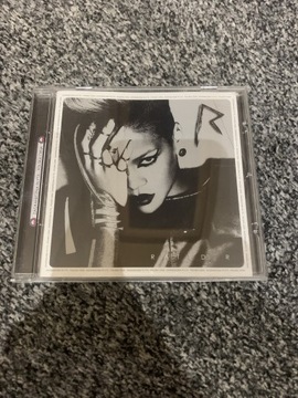 Rihanna - RATED R 