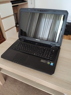 Laptop Medion Erazer 17,3" i7 4710mq GTX 980m 16GB