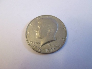 HALF DOLLAR 1976 E