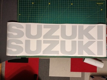Naklejka Napis Suzuki 95x15cm Jasno Szara