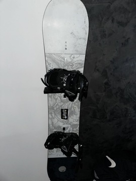 Uchwyt(wieszak) na snowboard 