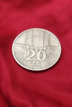 Moneta PRL 20 złotych Wieżowiec i kłosy