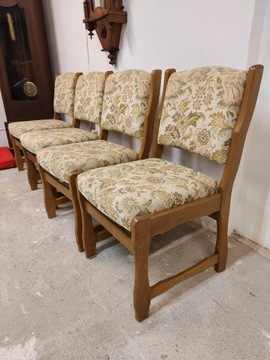 Krzesła dębowe 