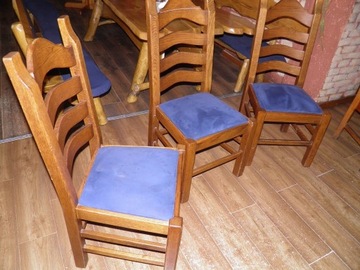 Krzesła dębowe  cena za 1 sztukę